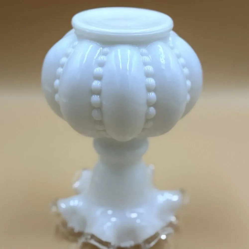 Vintage White Milk Glass 1940’s Fenton Silvercrest Vase Hobnail